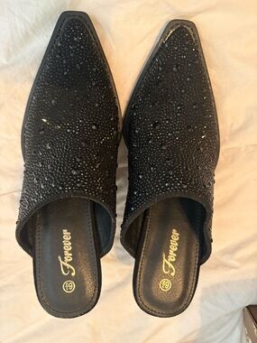 Forever Black Pointed-Toe Embellished Mules